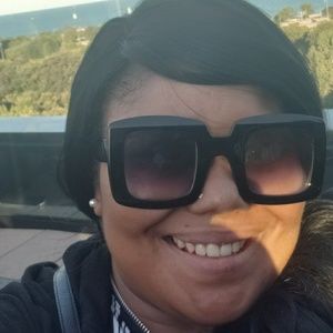 Meet your Posher, Carol